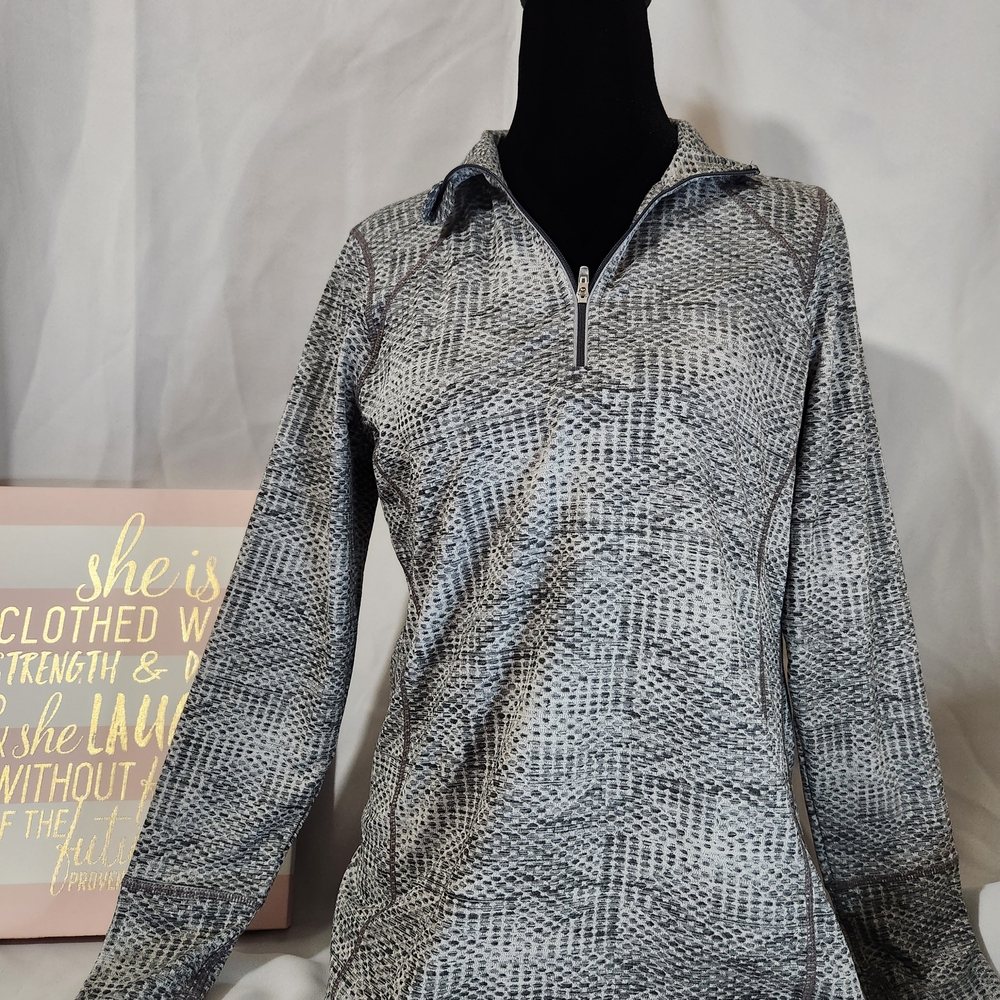 Kirkland Signature Women's Black and Gray Zip-Up Hoodie